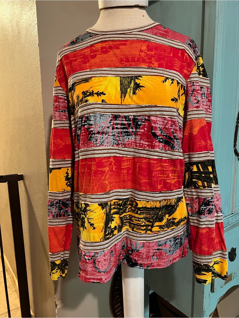 Custo Barcelona Spain Artsy Vintage Print Multicolor Long Sleeve Shirt Top Y2K